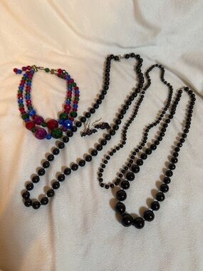Vintage Jewelry Bundle Black Beaded Necklaces Bat Earrings Multicolor Strand Set